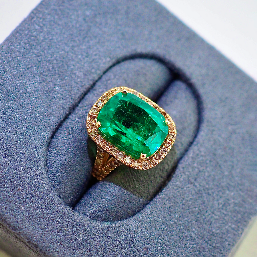 Ring - Emerald - Charlotte B. Jewelry